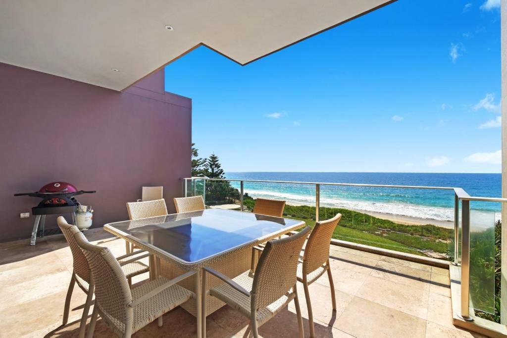 דירות דה אינטרנס Beach And Ocean Front Penthouse With Wifi And Parking מראה חיצוני תמונה